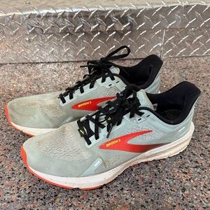 Brooks Launch 9 Neutral Running Shoes - Light Green with Orange Accents